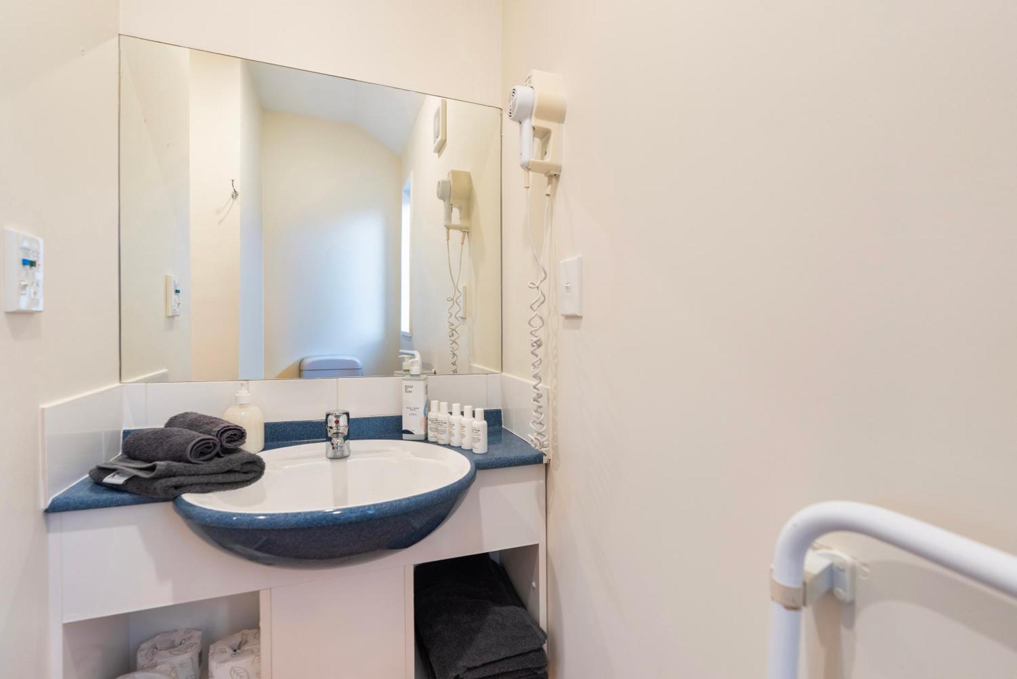 Daffodil Motel Christchurch Eksteriør bilde